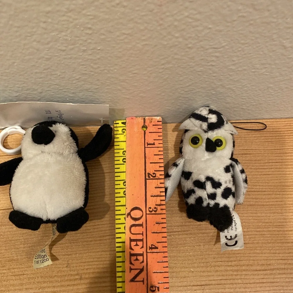 Jurong Bird Park Keychain‎ Penguin Owl Limited Edition